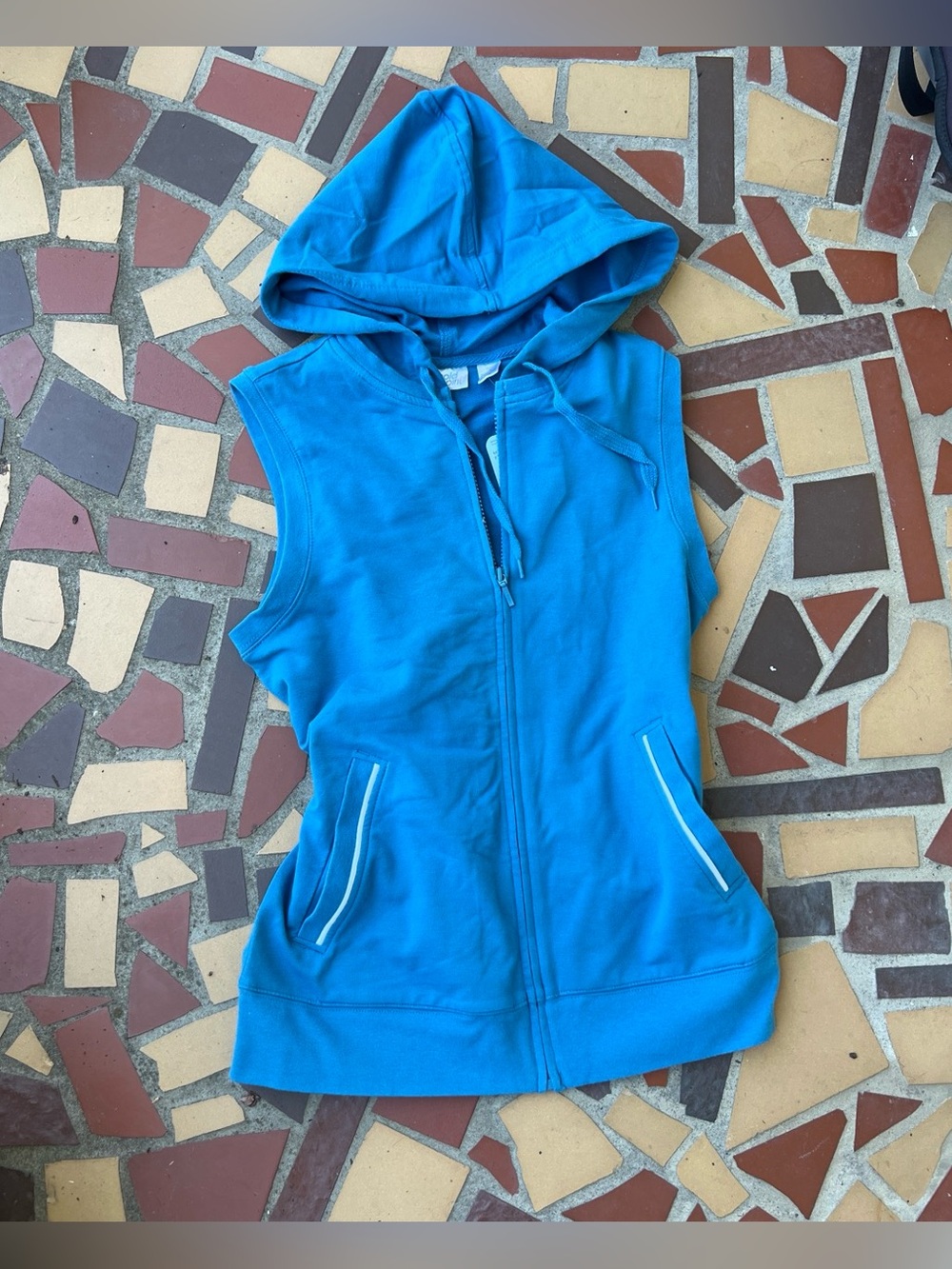 Sleeveless Zip-Up Hoodie Vest in Bright Blue